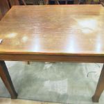 277 7077 DINING TABLE